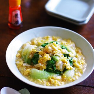 青梗菜の生姜香るホタテとフワ卵のあんかけ